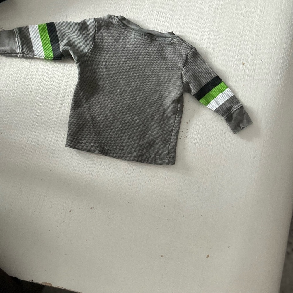 Designer Mish Boys Gray Waffle Knit Shirt with Star Accents - Picture 5 of 8